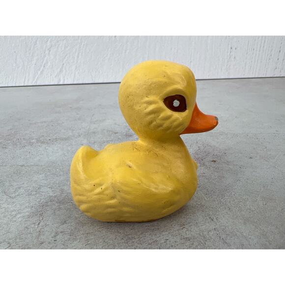 Vintage‎ Ceramic Duck 2 inches long - Picture 1 of 8